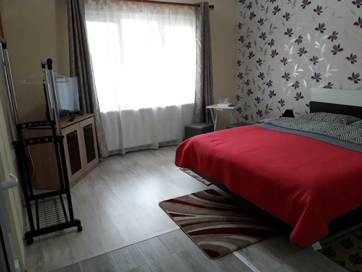 Casa Cu Butoi Hotel Szováta Kültér fotó