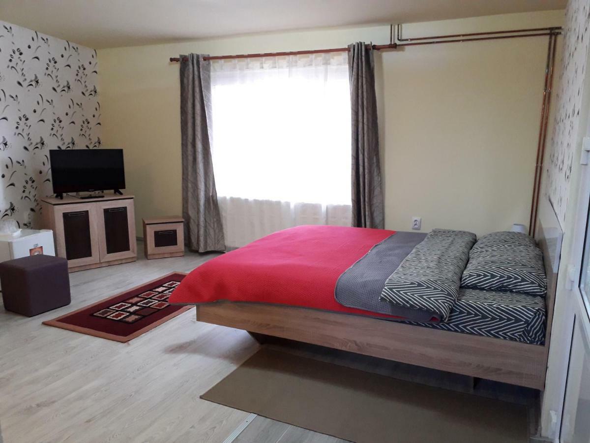 Casa Cu Butoi Hotel Szováta Kültér fotó